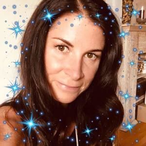 Meet your Posher, Milena